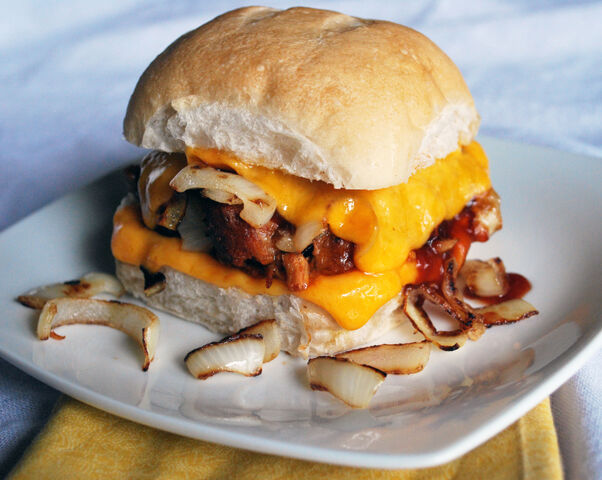 File:BBQPorkSandwichWS.jpg
