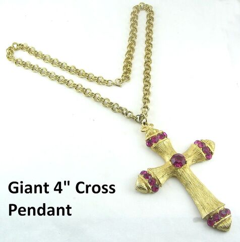 File:Giant cross necklace.jpg
