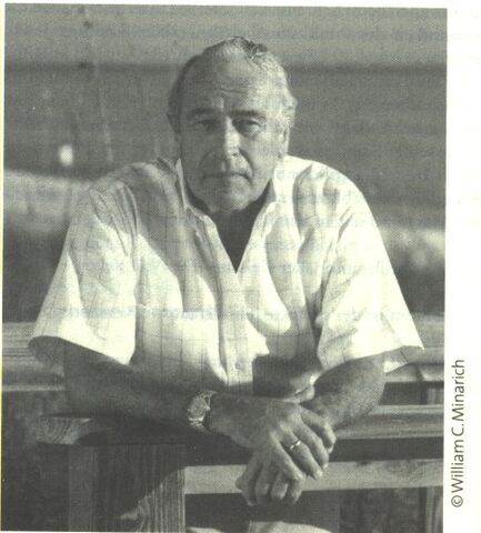 Datei:Robert Ludlum.jpg