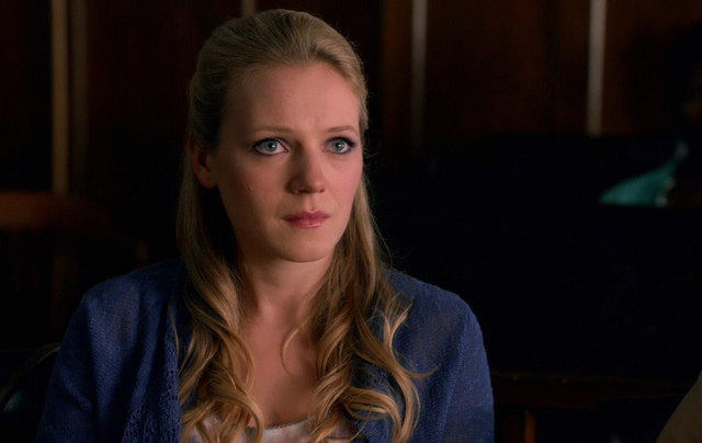 File:Molly Hanson.png