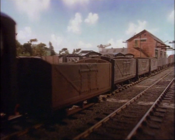 File:PopGoestheDiesel40.png