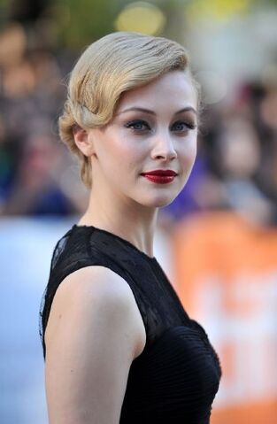 File:Sarah Gadon.jpg