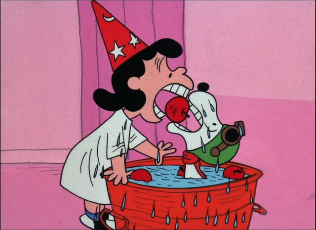 File:Pumpkin-charlie-brown-disneyscreencaps.com-2209.jpg