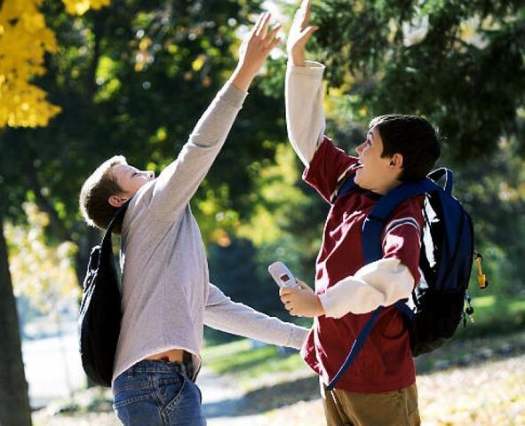 File:Alg-high-fives-jpg.jpg