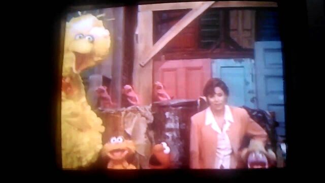 File:Learning to Share from Sesame Street Video and Audio Promo.jpg