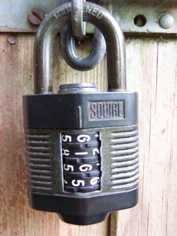 File:Padlock 006.jpg