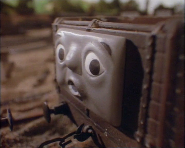 File:PopGoestheDiesel44.png