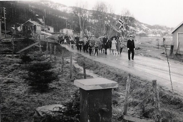 File:17mai1.jpg