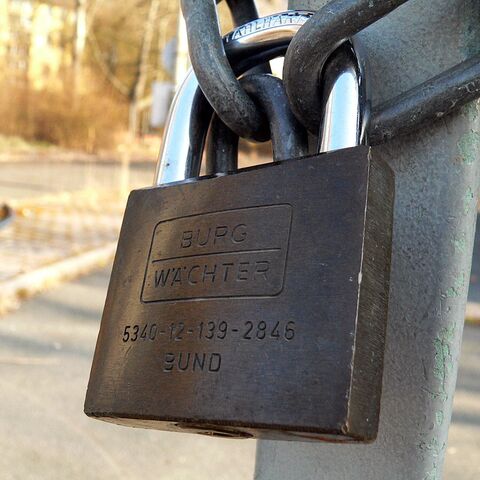 File:Padlock 004.jpg
