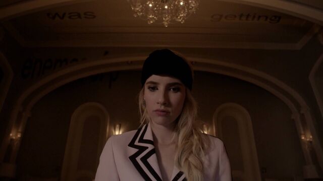 File:Normal ScreamQueens112 1208.jpg