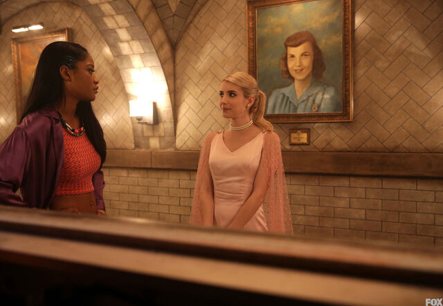 Archivo:Chanel y Zayday.jpg