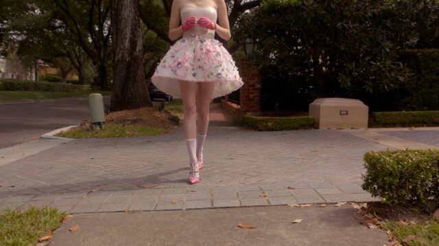 File:Normal ScreamQueens112 1007.jpg