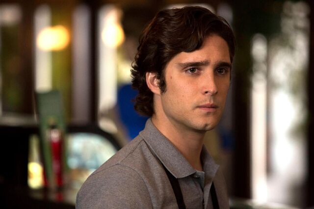 Archivo:Scream-Queens-Picture-Pete-Martinez-Diego-Boneta.jpg