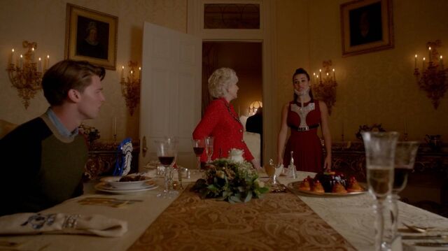 File:Thanksgivingsc740.jpg
