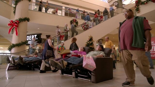 File:Normal ScreamQueens111 0046.jpg
