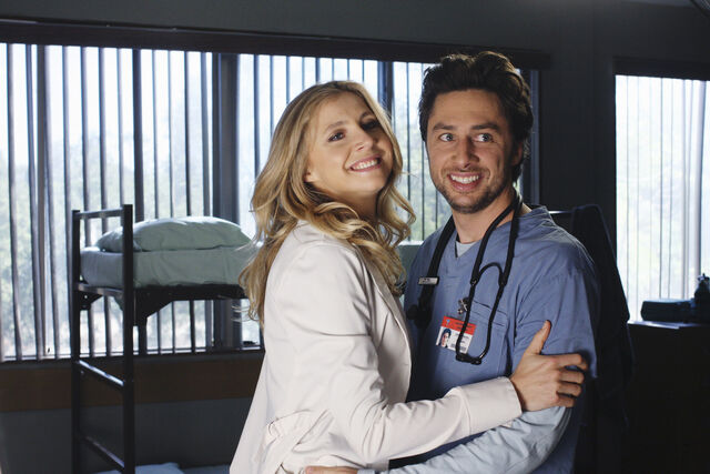 File:8x17 Elliot JD hug.jpg