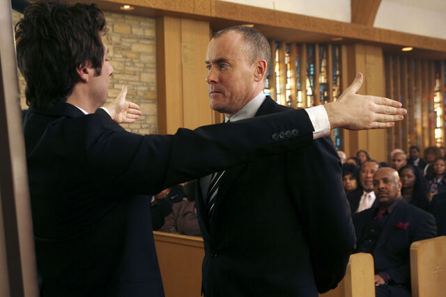 File:6x16 Dr. Cox hug.jpg