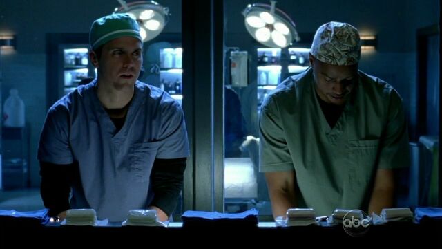 File:9x7 Drew scrubs in.jpg