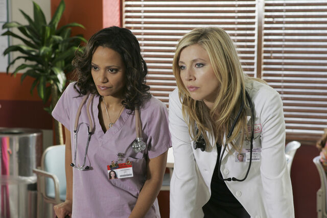 File:6x9 Carla and Elliot.jpg
