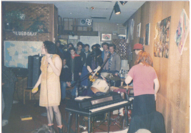 File:WFHSluggosShow.jpg