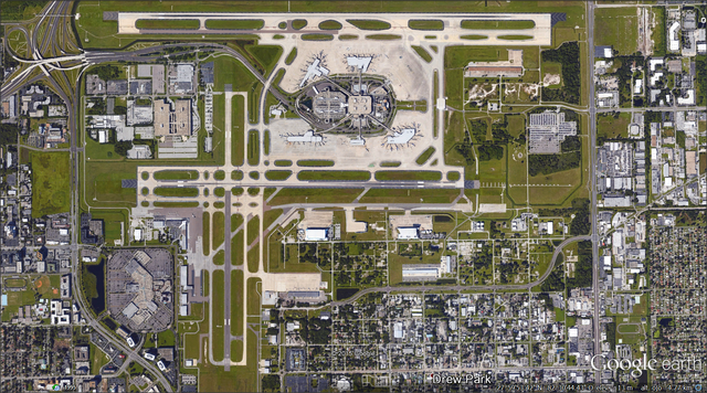 File:Tampa International airport.png