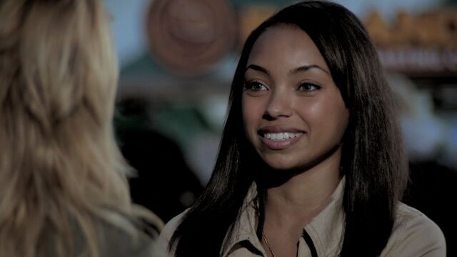File:102SecretCircle0718.jpg