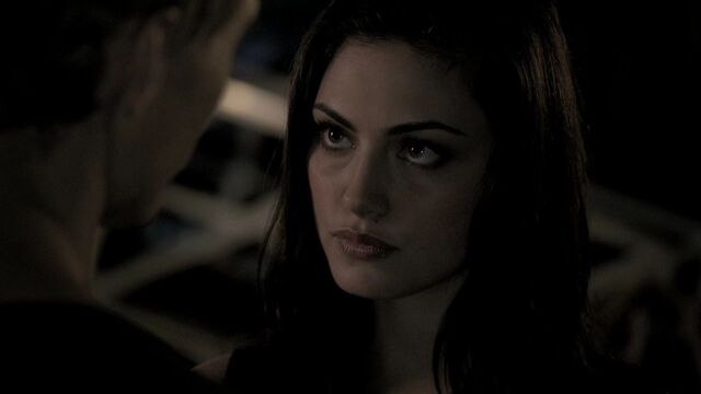 File:Faye wake2.jpg