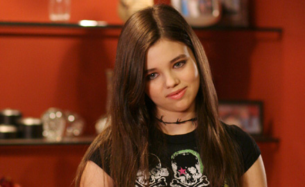 File:Ashley Juergens.jpg