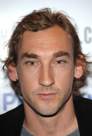 Archivo:Joseph Mawle.jpg