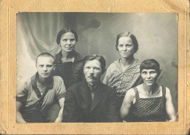 File:Неверовские-15-07-1933.jpg