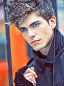 Ffb177af96fa5772be51d36b9496069e--brown-eyes-brown-hair