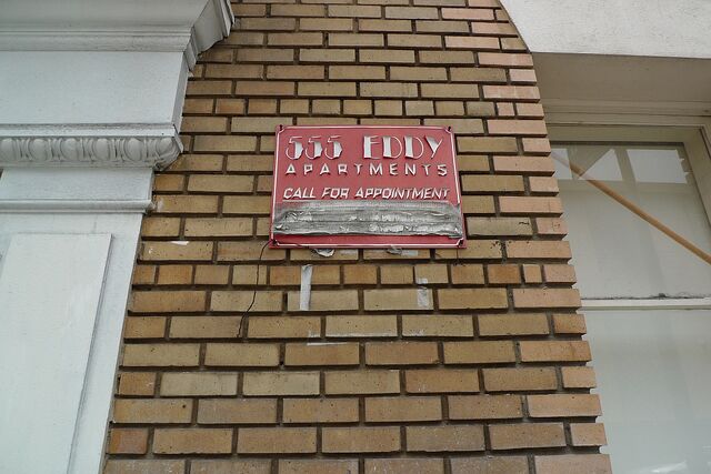 File:555 Eddy sign.jpg