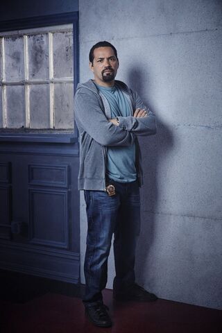File:Carlos-Espada-Season-1.jpg