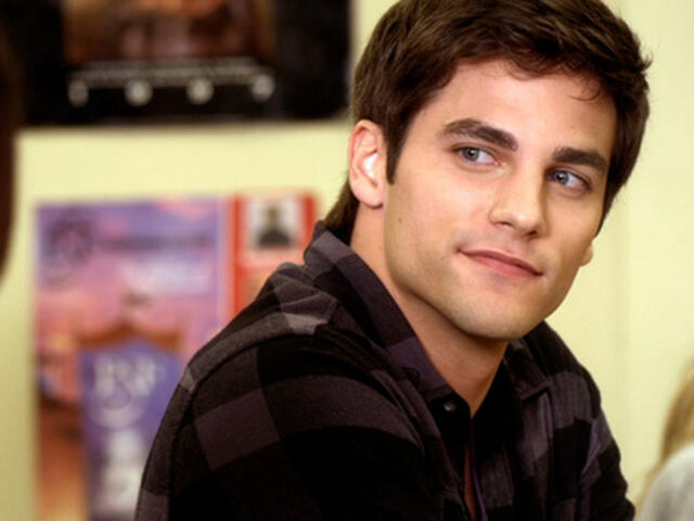 File:Brant-daugherty-1338108511.jpg