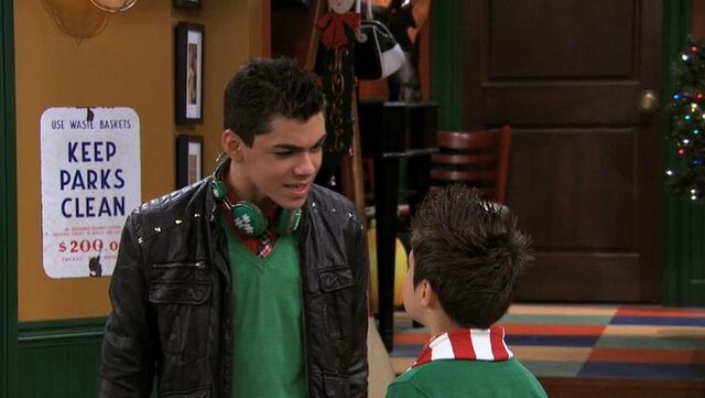 File:Jingle It Up 28.jpg