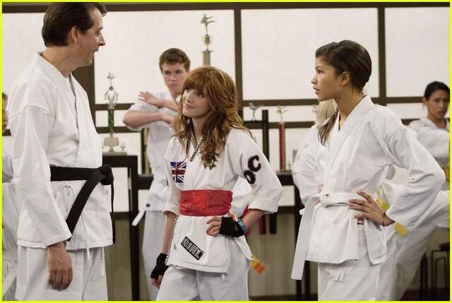 File:Kick It Up 44.jpg