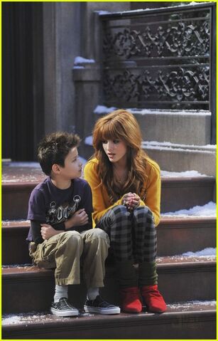 File:Heat It Up 48.jpg