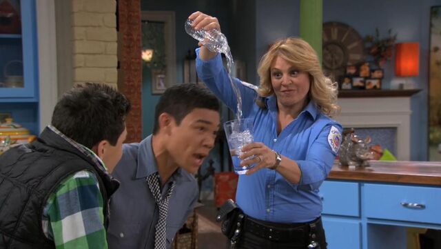 File:Party It Up 36.jpg