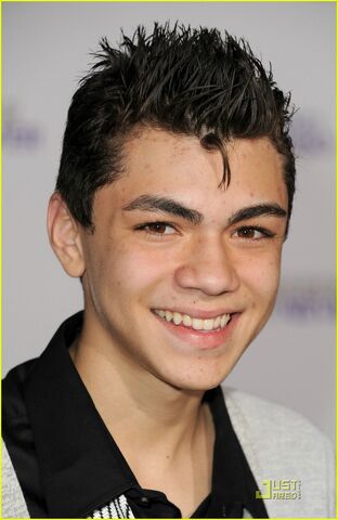 File:Adam Irigoyen 006.jpg