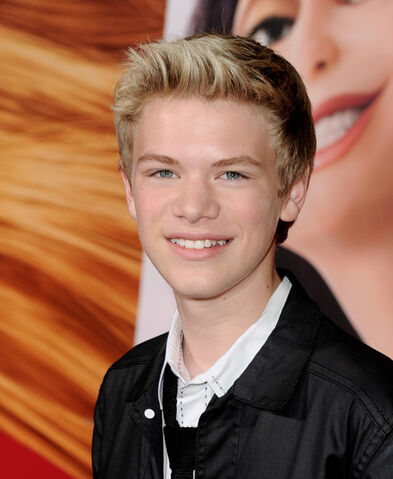 File:Kenton Duty 0018.jpg
