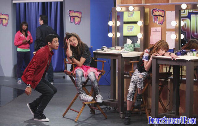 File:Give It UP Stills-20.jpg