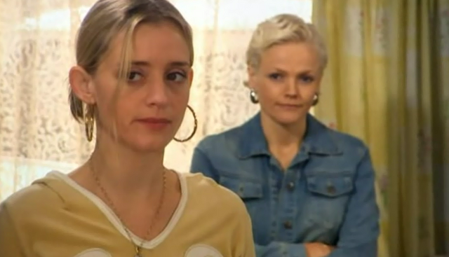 File:S2E8DidSheDidntShe.png