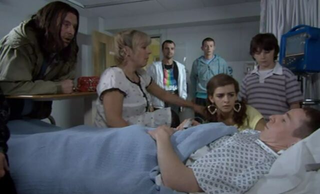 File:S6E1IansHospitalReunion.jpg