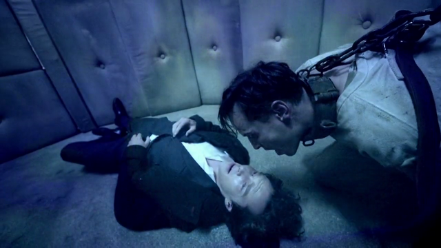 Archivo:Sherlock 3x3 Moriarty en el Palacio Mental de Sherlock.png
