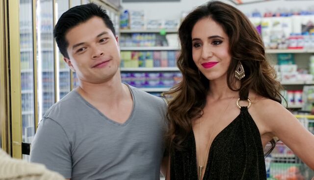 File:Josh and Valencia.jpg
