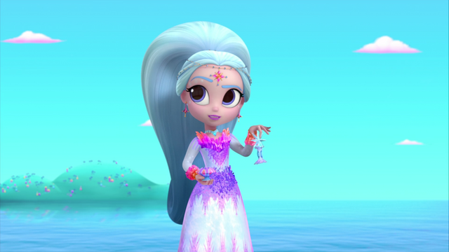 File:Layla Shimmer and Shine.png