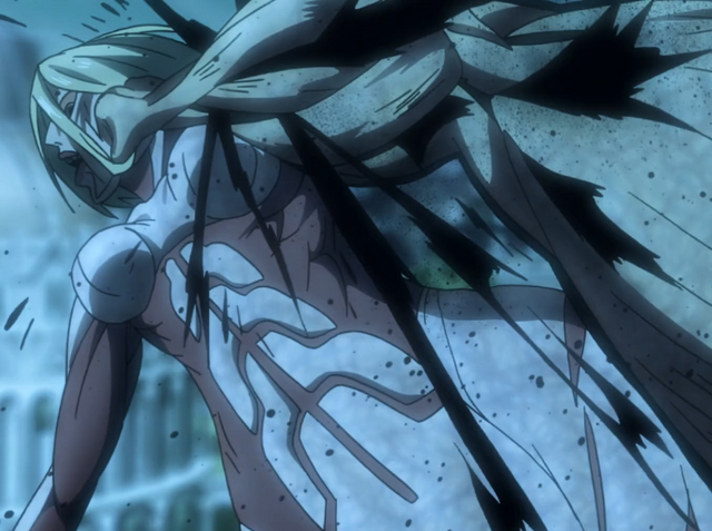 Archivo:Eren golpea a Annie.png