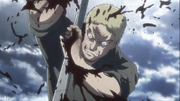 Mikasa ataca a Reiner.png