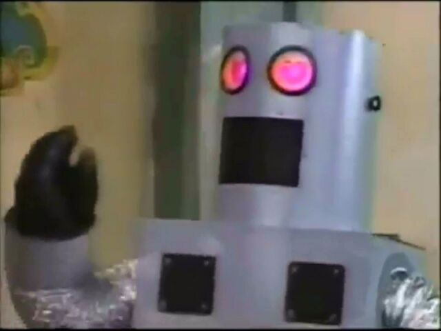 File:Schemer'sRobot12.jpg