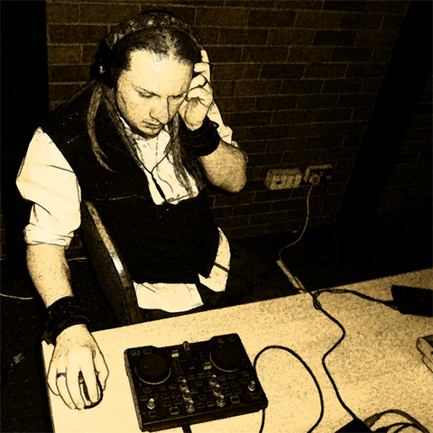File:BNW-DJ.png